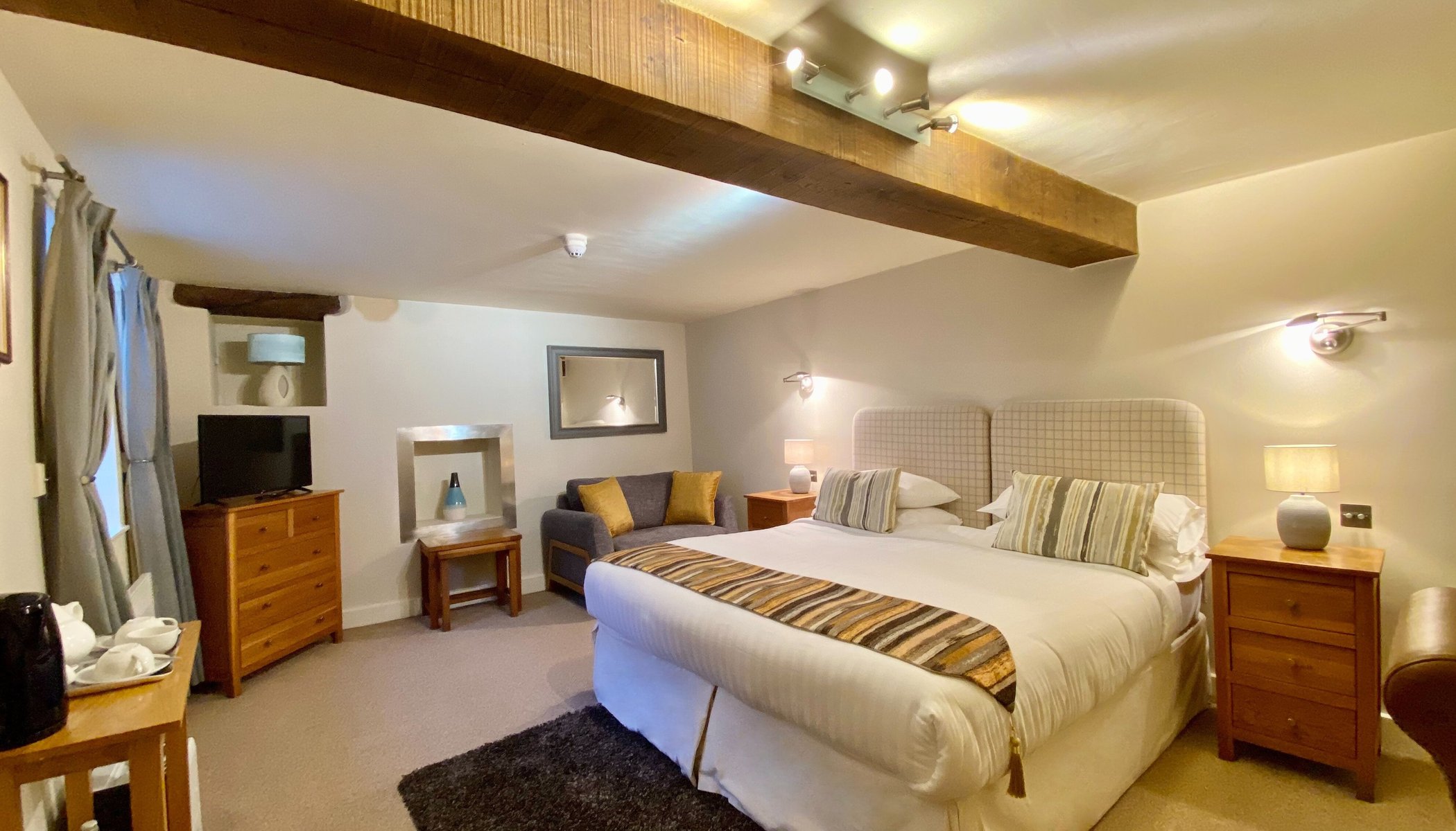 Castle Cottage Inn by null