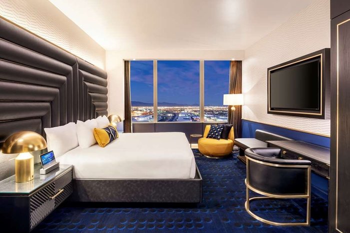 Circa Resort & Casino Rooms: Pictures & Reviews - Tripadvisor