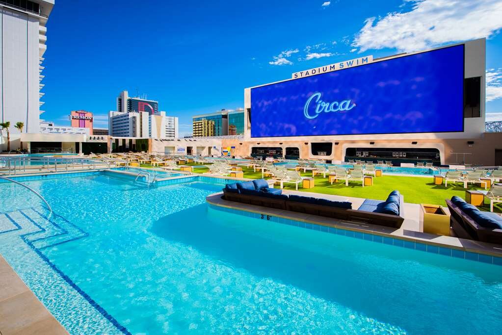 Circa Resort Casino Pool Pictures Reviews Tripadvisor