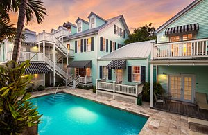 Marquesa Hotel in Key West, image may contain: Hotel, Villa, Resort, Neighborhood