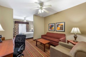 BEST WESTERN PLUS GADSDEN HOTEL & SUITES $103 ($̶1̶4̶3̶) - Updated 2023 ...