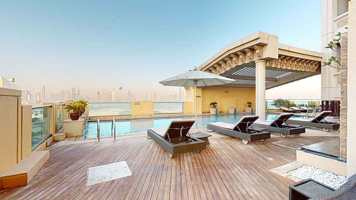 Marriott Executive Apartments Al Jaddaf Dubai Pool Pictures And Reviews Tripadvisor