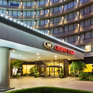 Welcome to Crowne Plaza Portland Downtown Convention Center