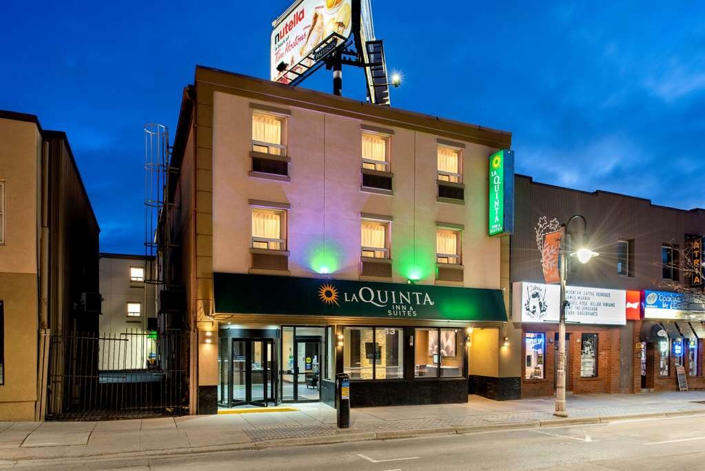 Hotel photo 4 of La Quinta Inn & Suites Oshawa.