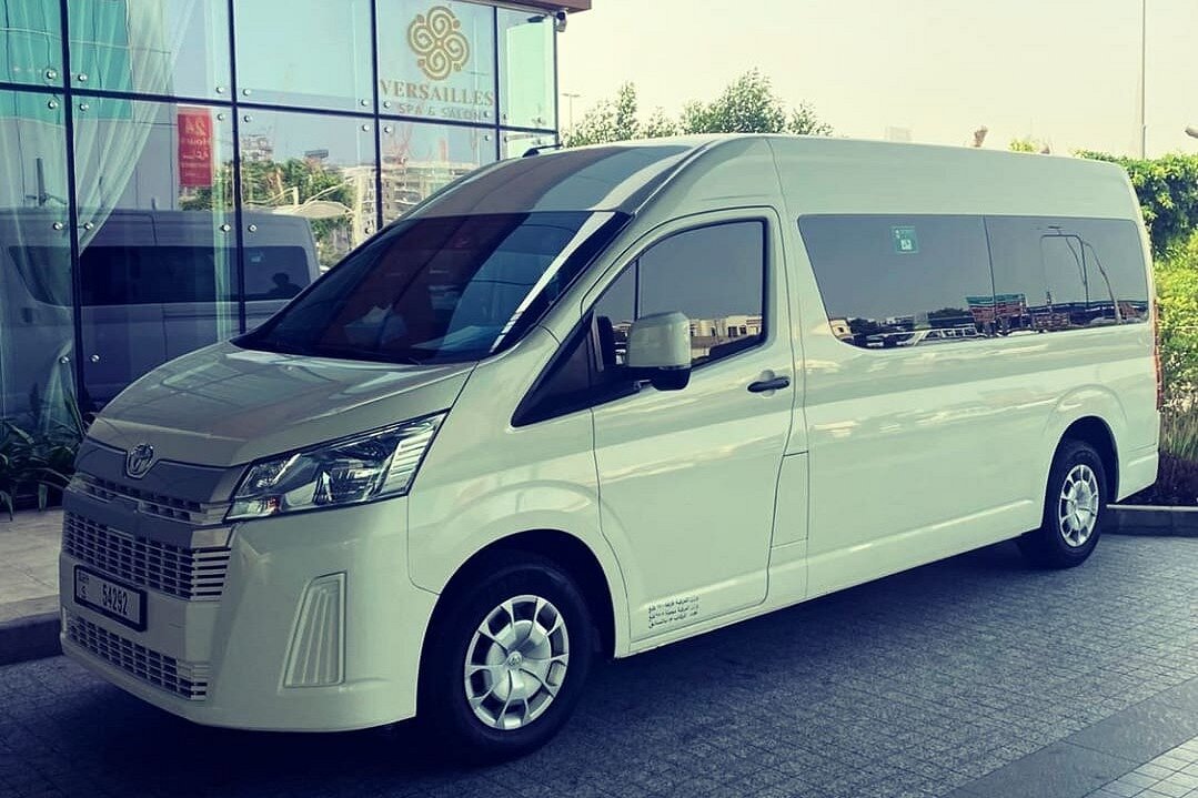 Rent dubai. Тойота Хайайс 2021. Toyota Hiace 2021. Тойота Хайс 2021 в новом кузове. Toyota Touring Hiace 2021.