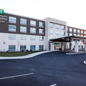 Holiday Inn Express Gettysburg Battlefield Entrance