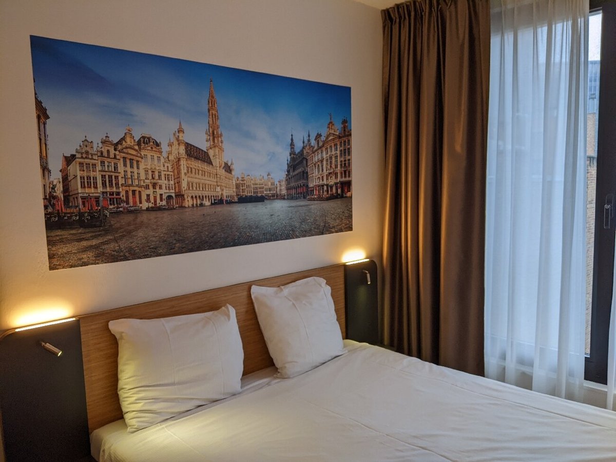 EASYHOTEL BRUSSELS CITY CENTRE - Hotel Reviews, Photos, Rate Comparison -  Tripadvisor