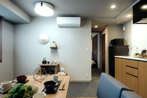 Room & Suite