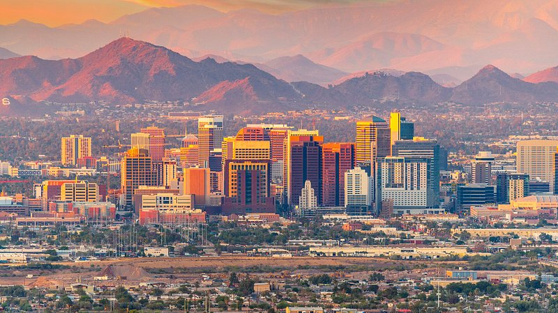 Phoenix, Arizona skyline at dusk 