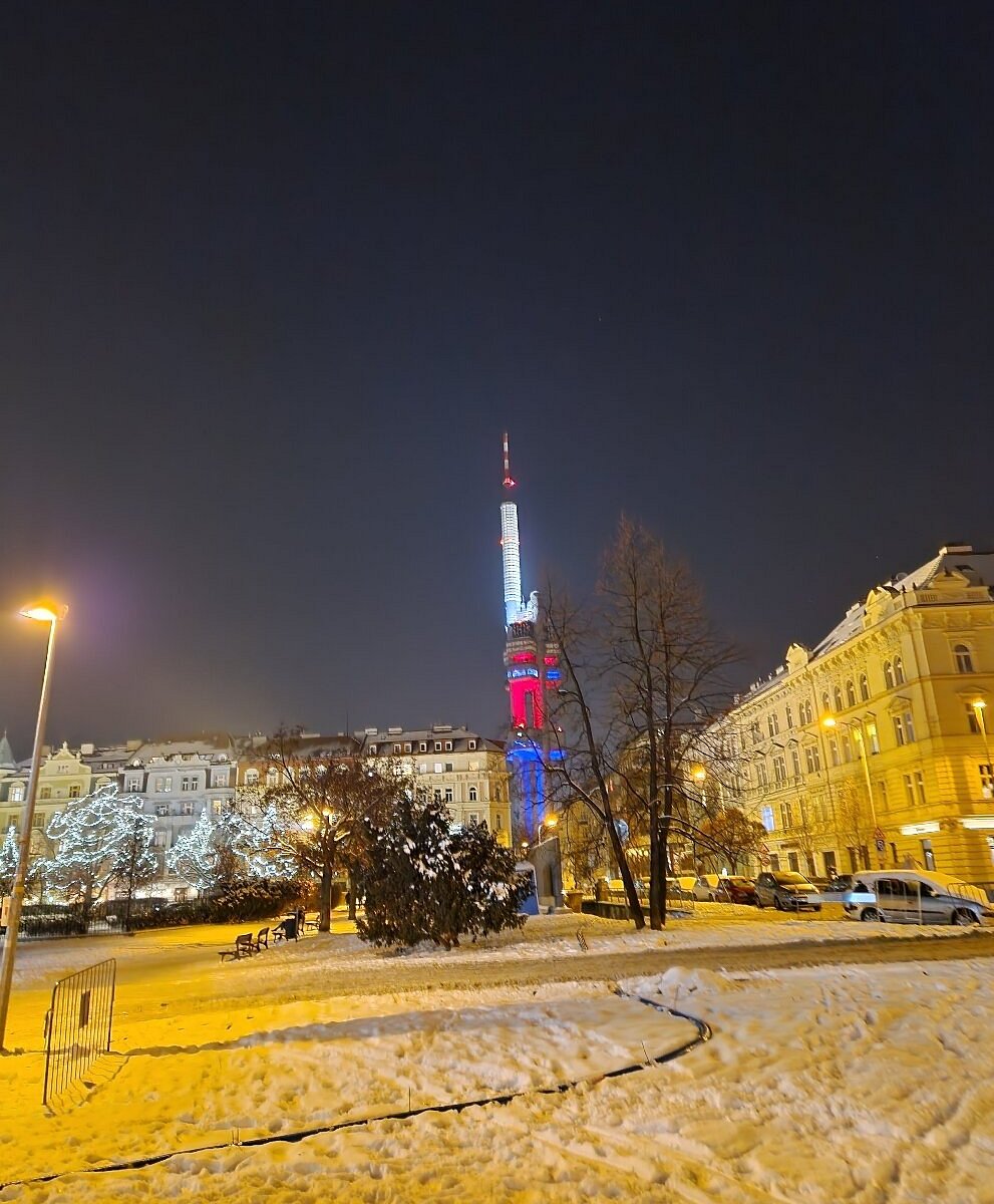 Jiriho Z Podebrad Square, Прага: лучшие советы перед посещением -  Tripadvisor