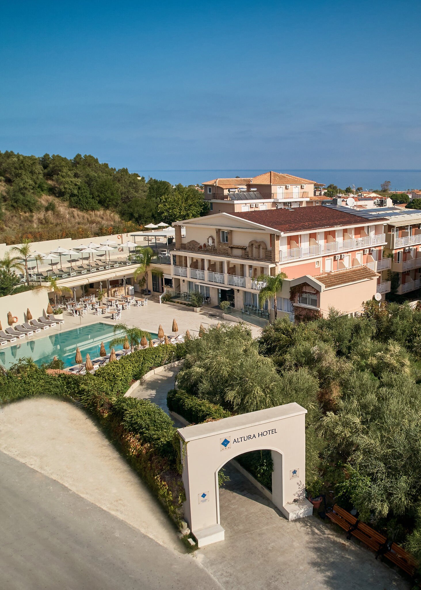 Altura hotel sales tsilivi reviews