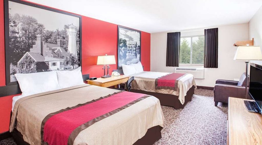 Guest room