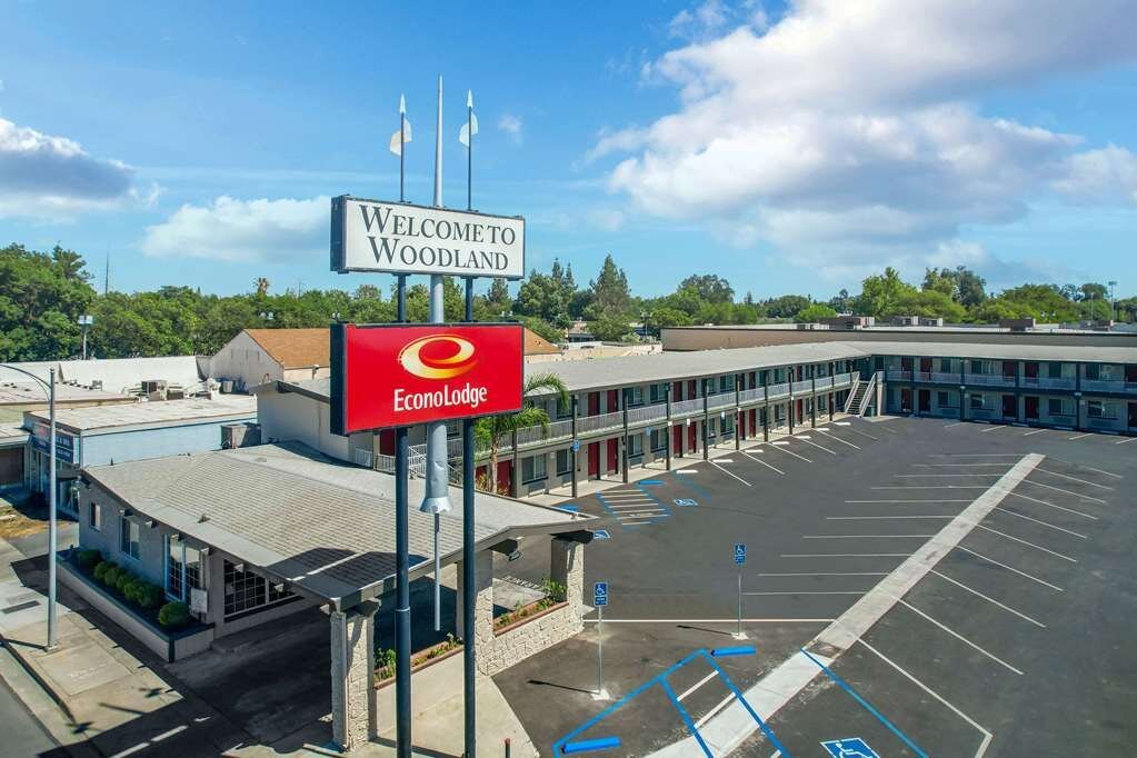 ECONO LODGE WOODLAND NEAR I 5 Updated 2024 Prices Reviews And Photos   Hotel Exterior 