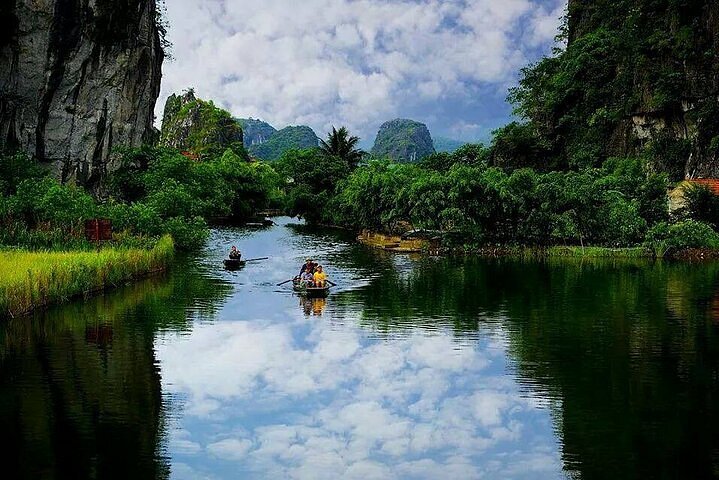 ninh binh private tour from hanoi