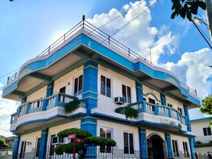 Den Den Guesthouse in Luzon