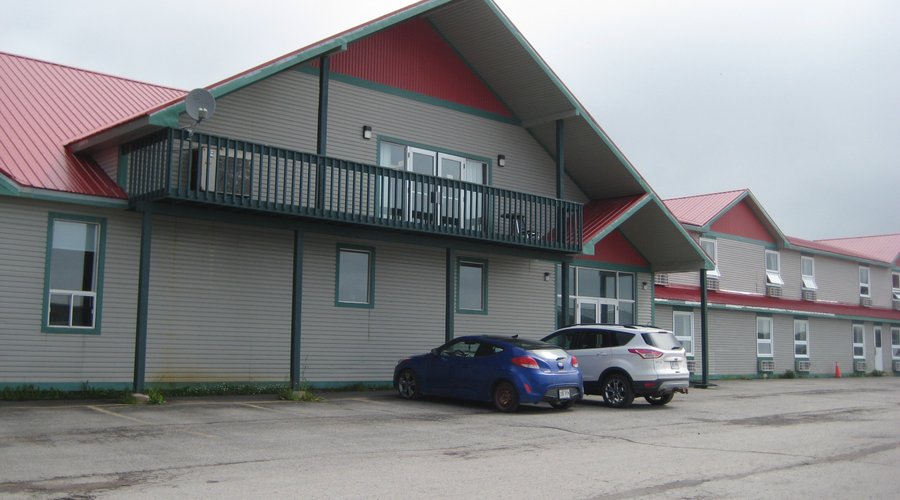 Northern Light Inn which houses the restaurant Jungle Jim.  Try it!