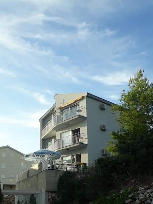 Vesna Apartments (Komarna) - 호텔 리뷰 & 가격 비교