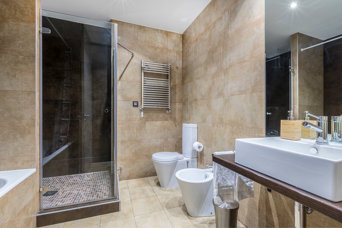 Slow Suites Gran Via Rooms: Pictures & Reviews - Tripadvisor