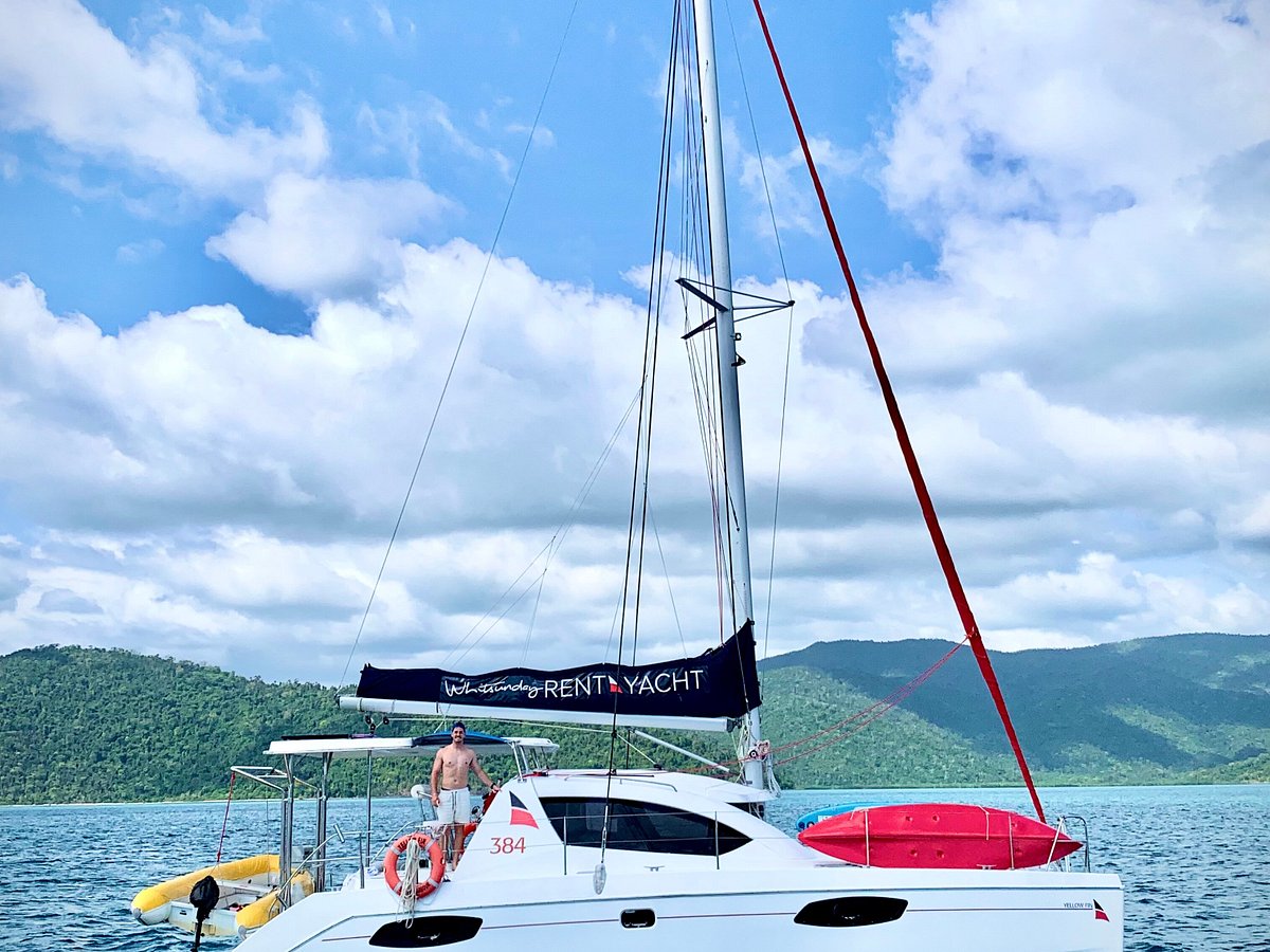 rent a yacht airlie beach