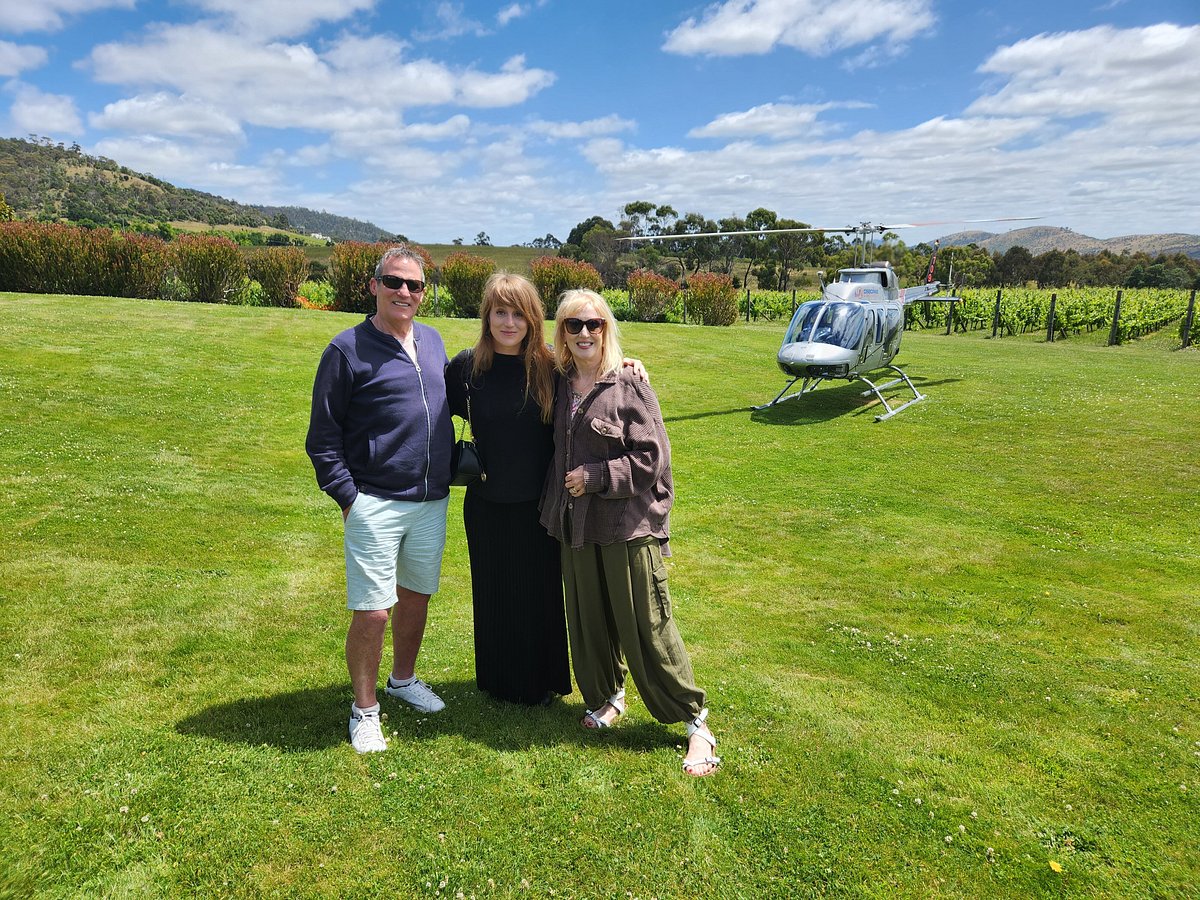 air tours tasmania