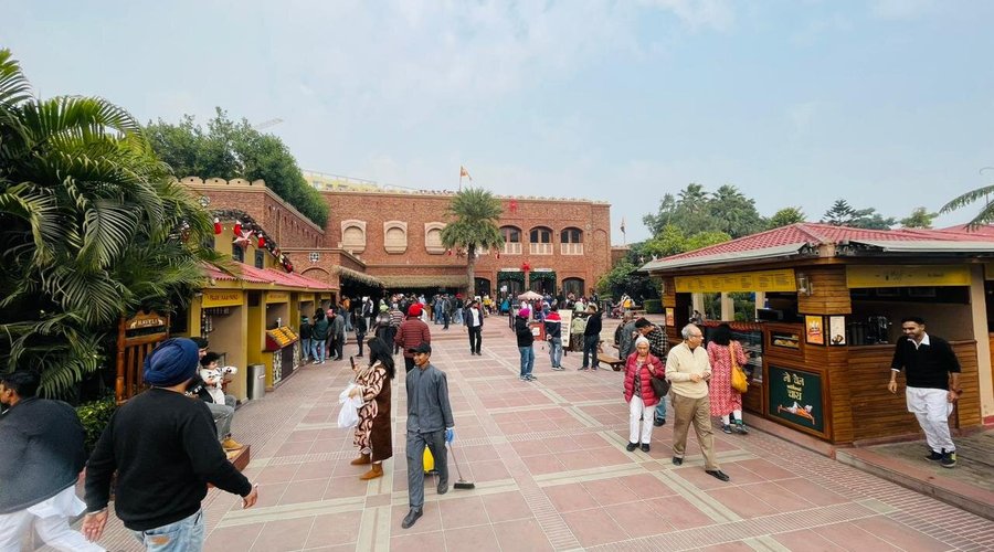 Famous spot in Jalandhar for vegetarian dishes.