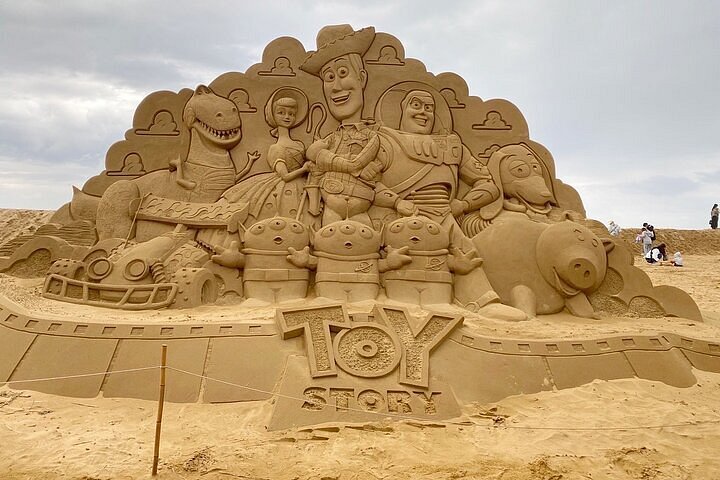 2024 Private Full Day Fulong International Sand Sculpture Tour in Taipei
