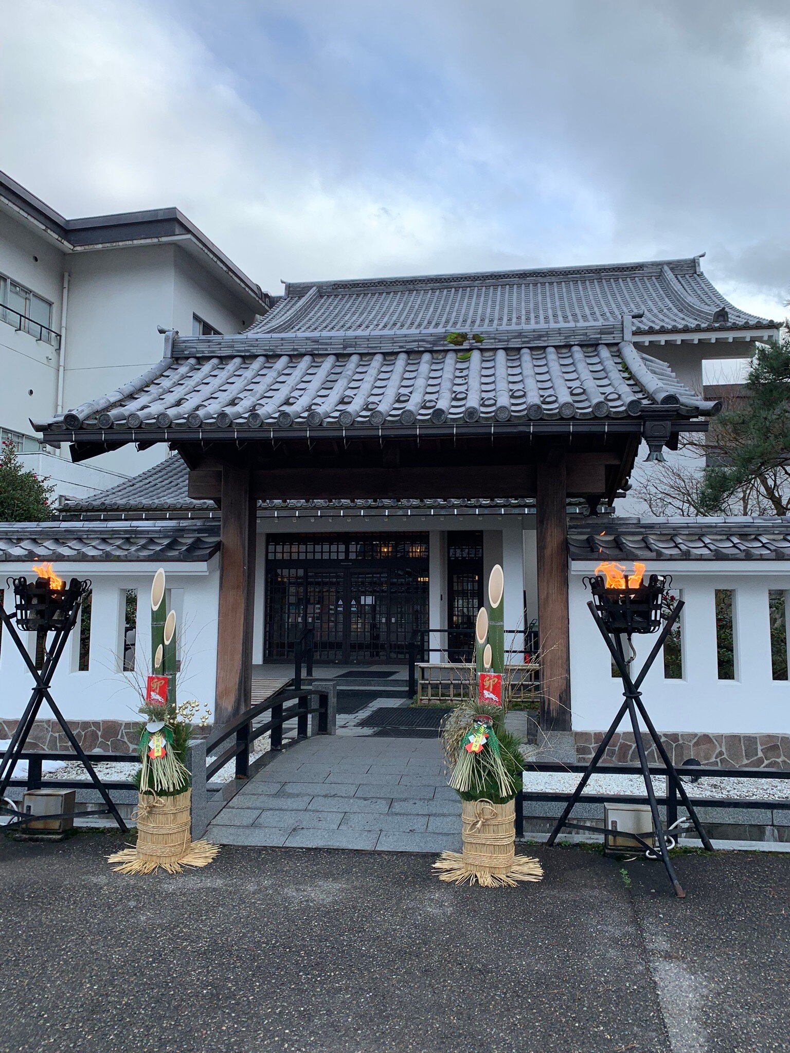 新潟 岩室温泉 ほてる大橋 宿泊券 館の湯 ペアでも！☆岩盤浴無料入り放題 - 宿泊券