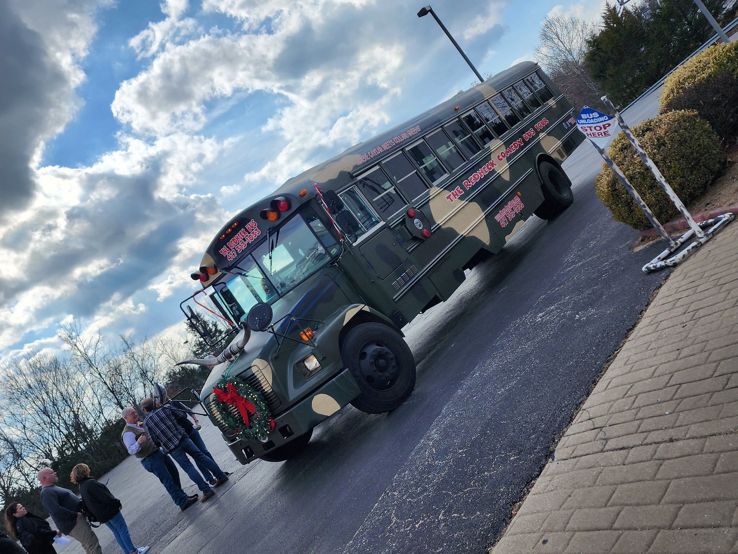 redneck bus tour in branson
