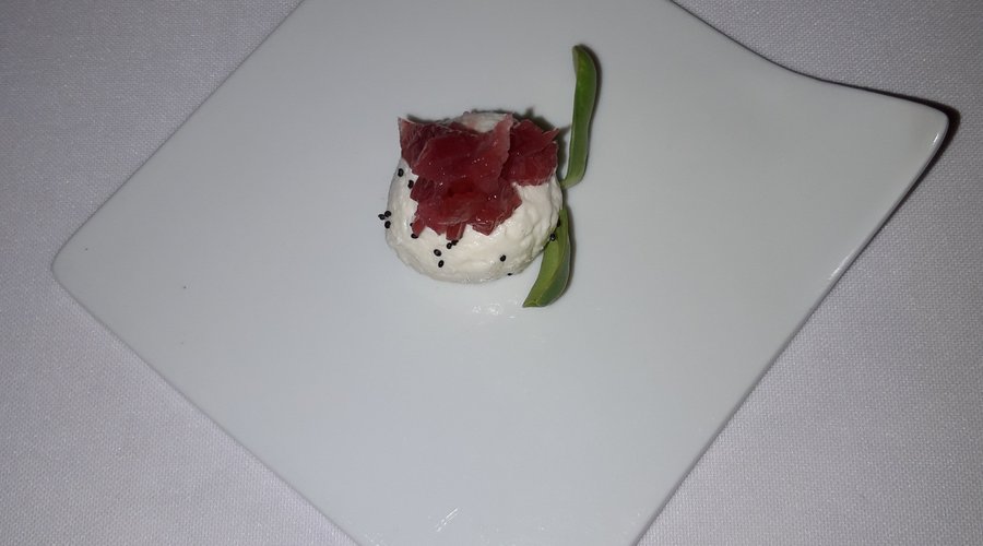 Amuse bouche