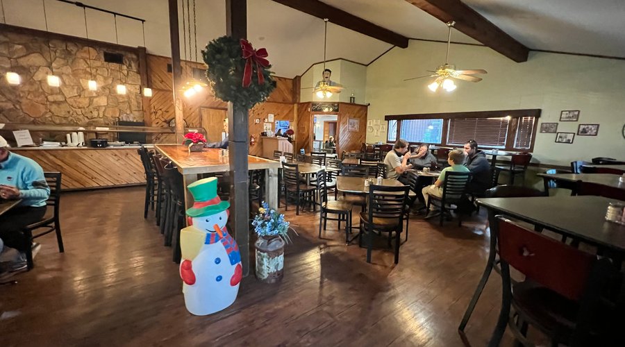 Bucks Steaks & Bar B Que