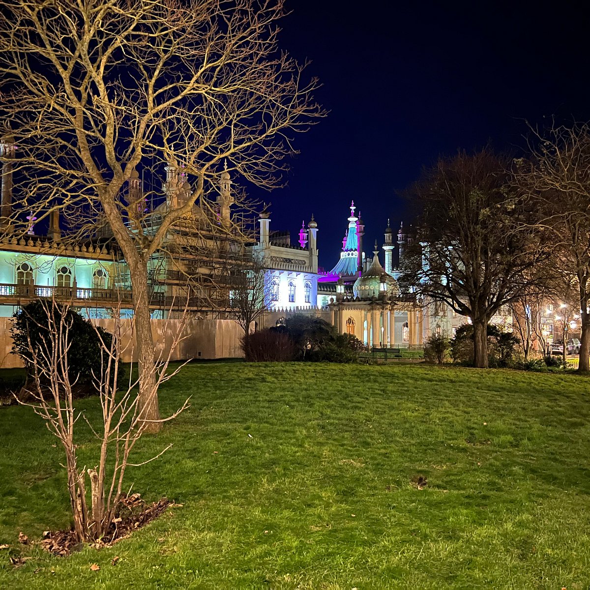 Pavilion garden