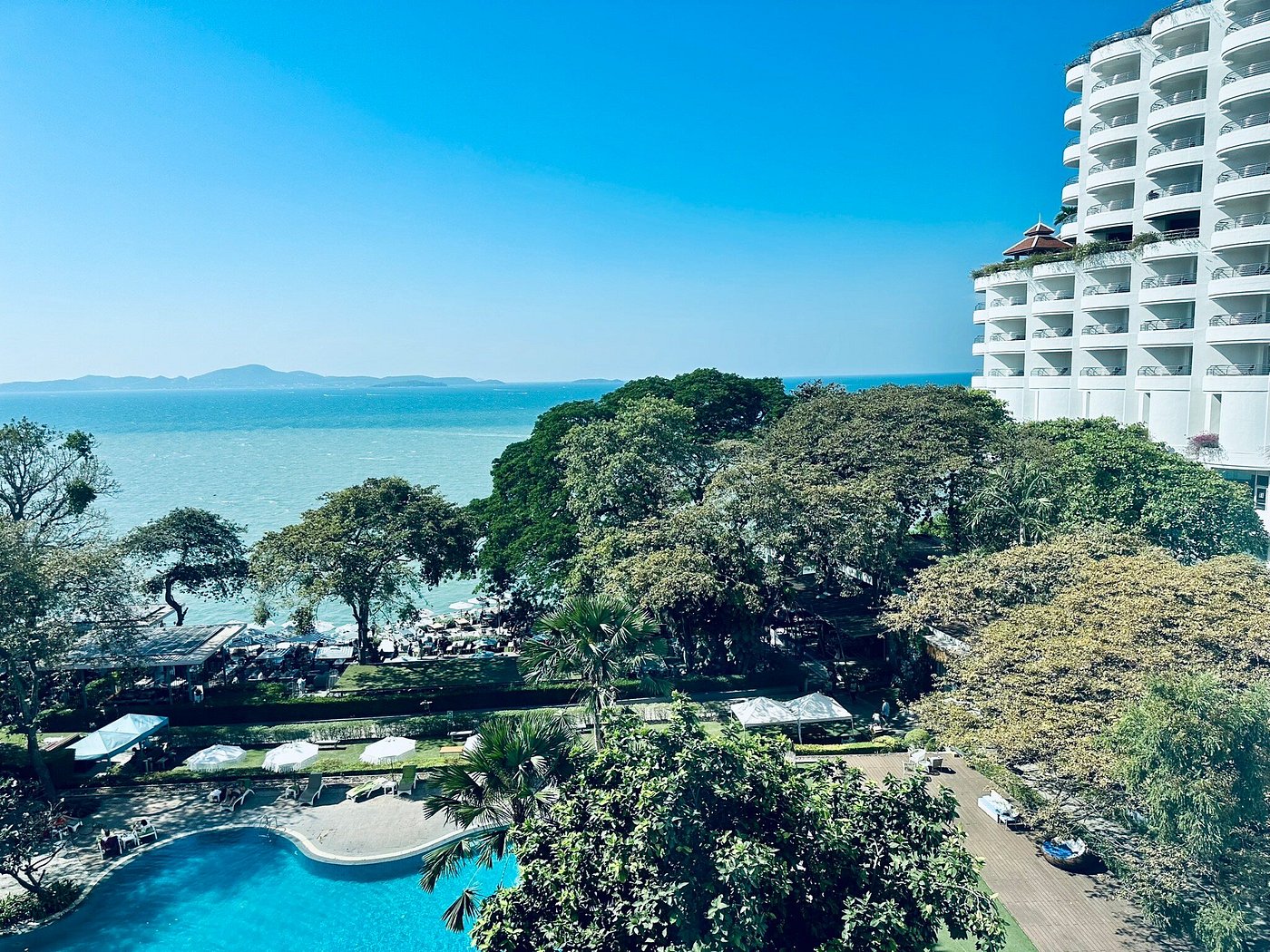 Cosy beach hotel pattaya