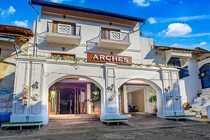 Hotel Arches in Fort Kochi, image may contain: Villa, Housing, Hotel, City