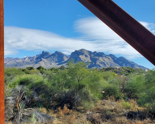 Oro Valley Hour