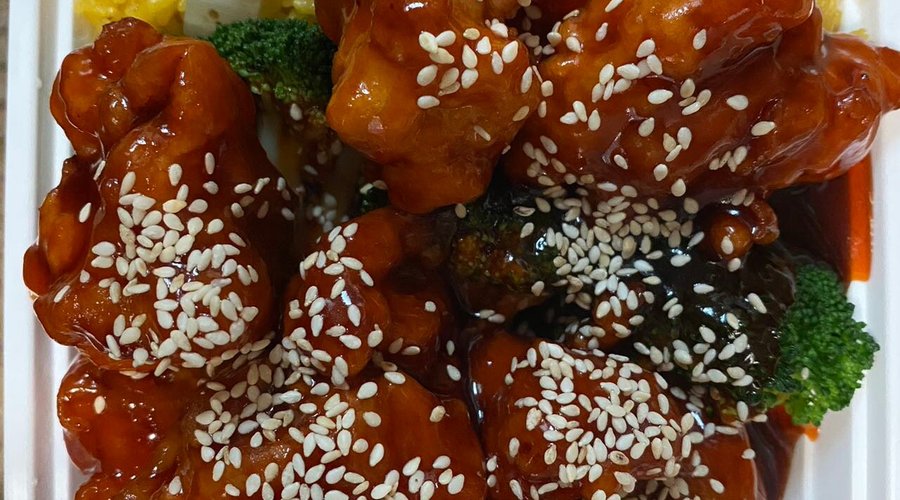 Sesame chicken combo 