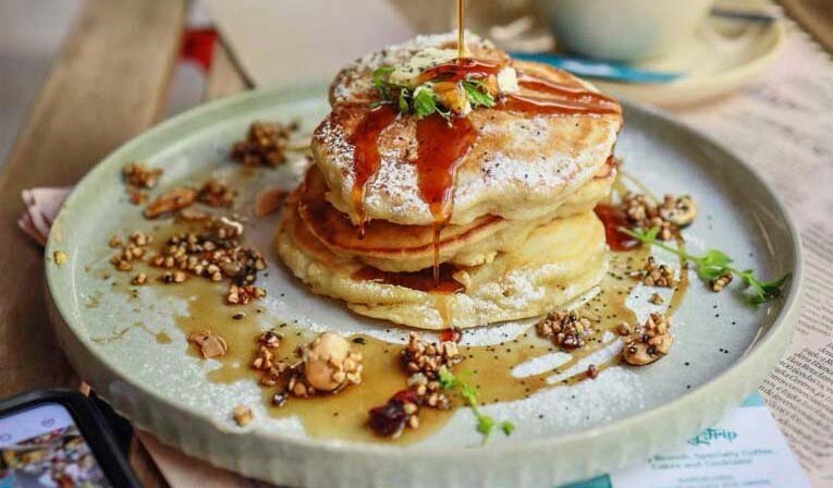 Canadian pancakes EatMyTrip