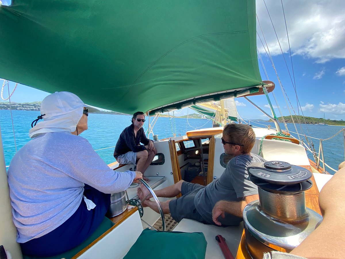 charter sailboat vacation