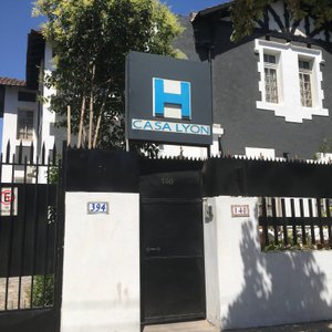 Entrada del hotel en providencia, Santiago de chile