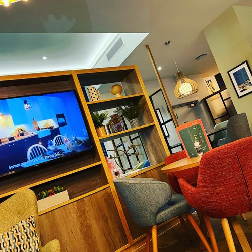 HOLIDAY INN LONDON - SUTTON, AN IHG HOTEL - Updated 2023