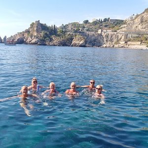 2023 2-Hours Excursion to the Blue Grotto of Taormina in Isola Bella