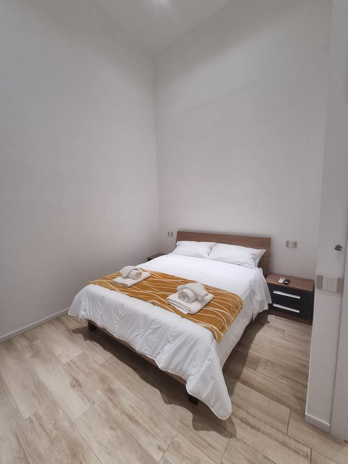 EDERA RESIDENCE - Prices & B&B Reviews (Naples, Italy)