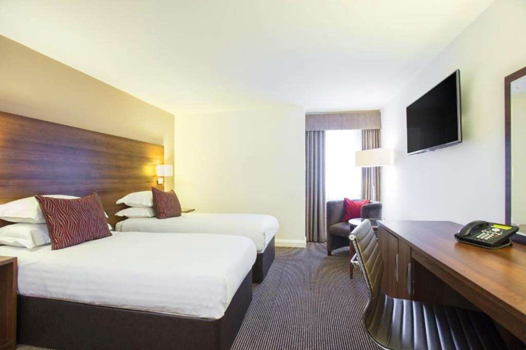 DOUBLETREE BY HILTON HOTEL & SPA CHESTER $97 ($̶2̶8̶2̶) - Updated 2023 ...