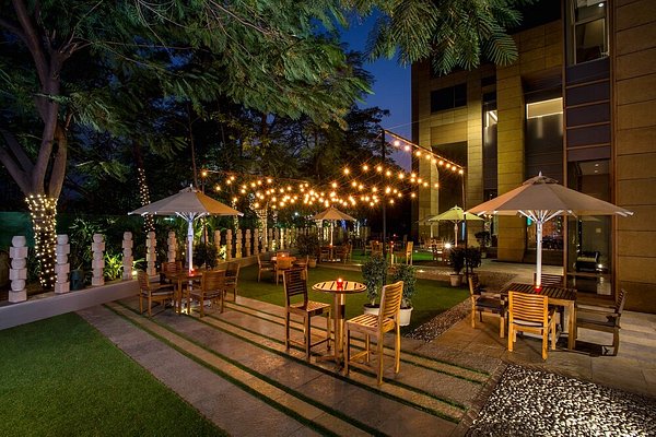 18 gorgeous restaurants to dine outdoors in Pune