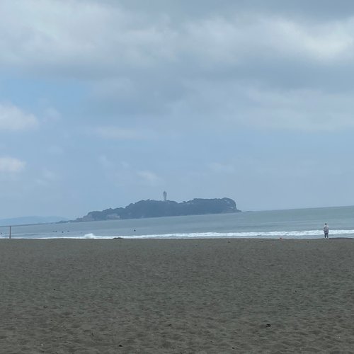 Tsujido Beach pic