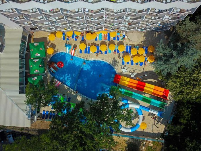 PRESTIGE DELUXE HOTEL AQUAPARK CLUB - Prices & Reviews (Golden Sands,  Bulgaria - Varna Province)