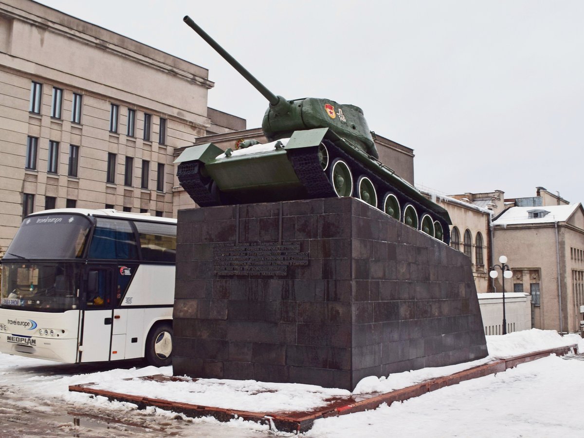 Liberation Memorial-T-34/85 Tank, Минск: лучшие советы перед посещением -  Tripadvisor