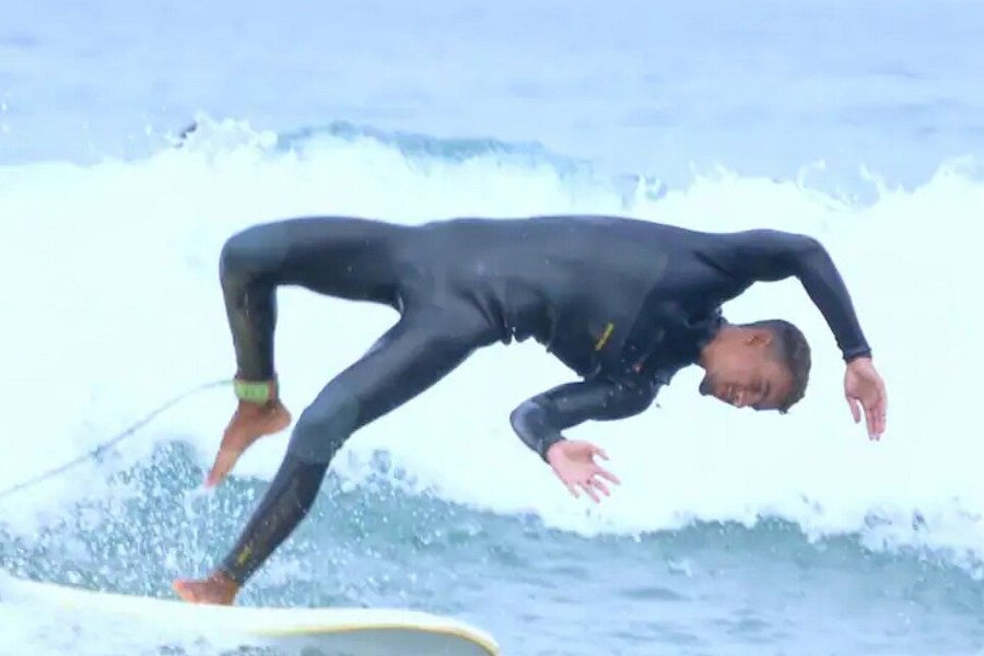 Mounir - Let Us Surf image