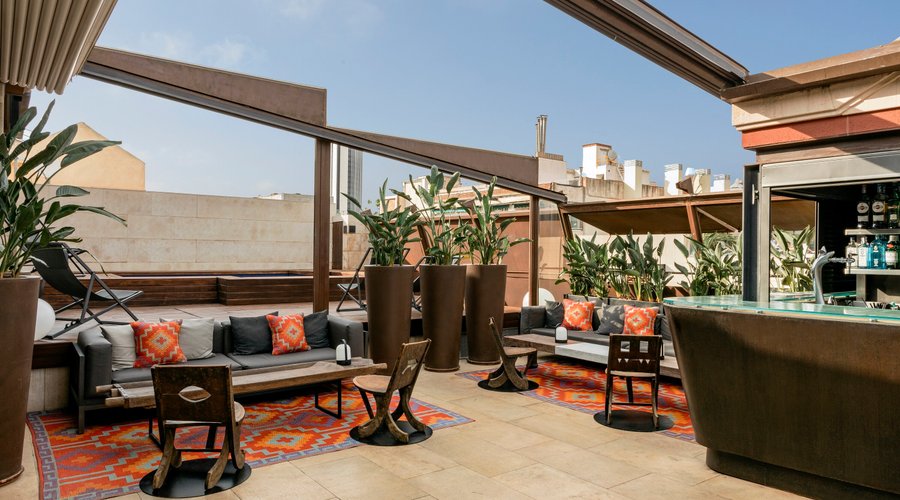 Terrace & Swimming pool HOTEL GRANADOS 83 Barcelona