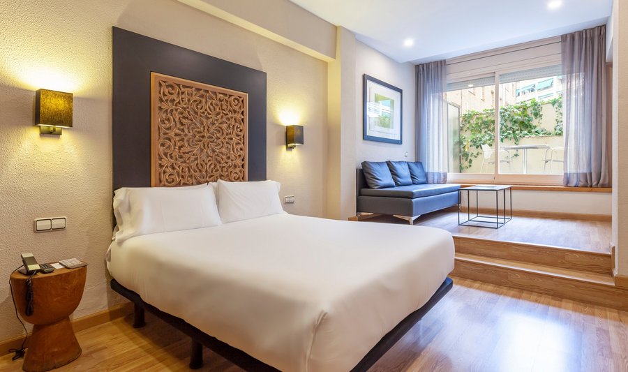 HOTEL DERBY 4* Barcelona