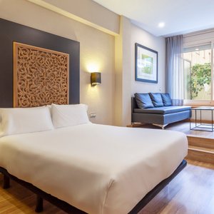 HOTEL DERBY 4* Barcelona